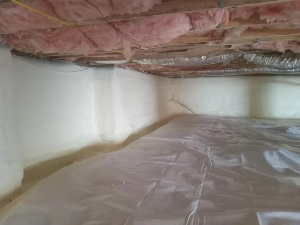Crawl space encapsulation with closed-cell spray foam for Roof Maintenance in Kewanee